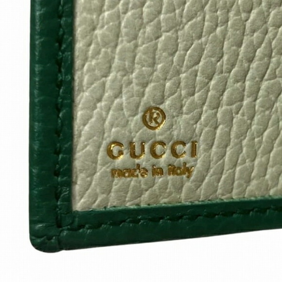 GUCCI GG Marmont 772738 Green Bi-fold Wallet - Picture 4 of 9